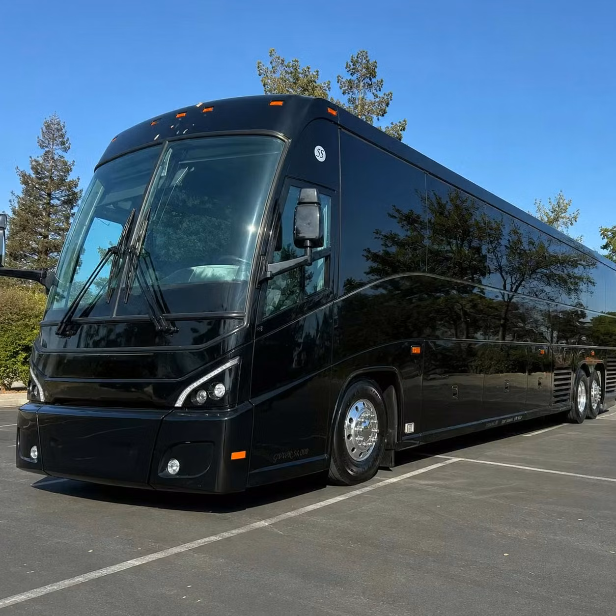 hollister bus rentals for spiritual retreats