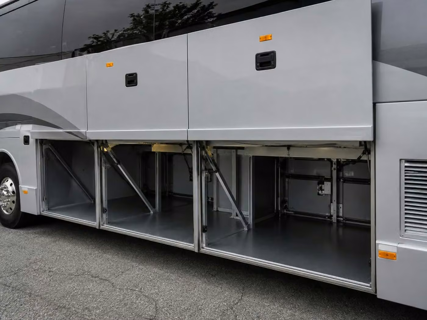 hollister charter bus under bus storage