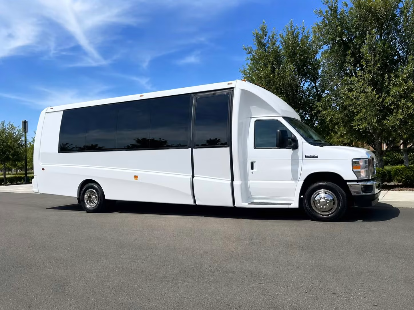 hollister employee transportation
