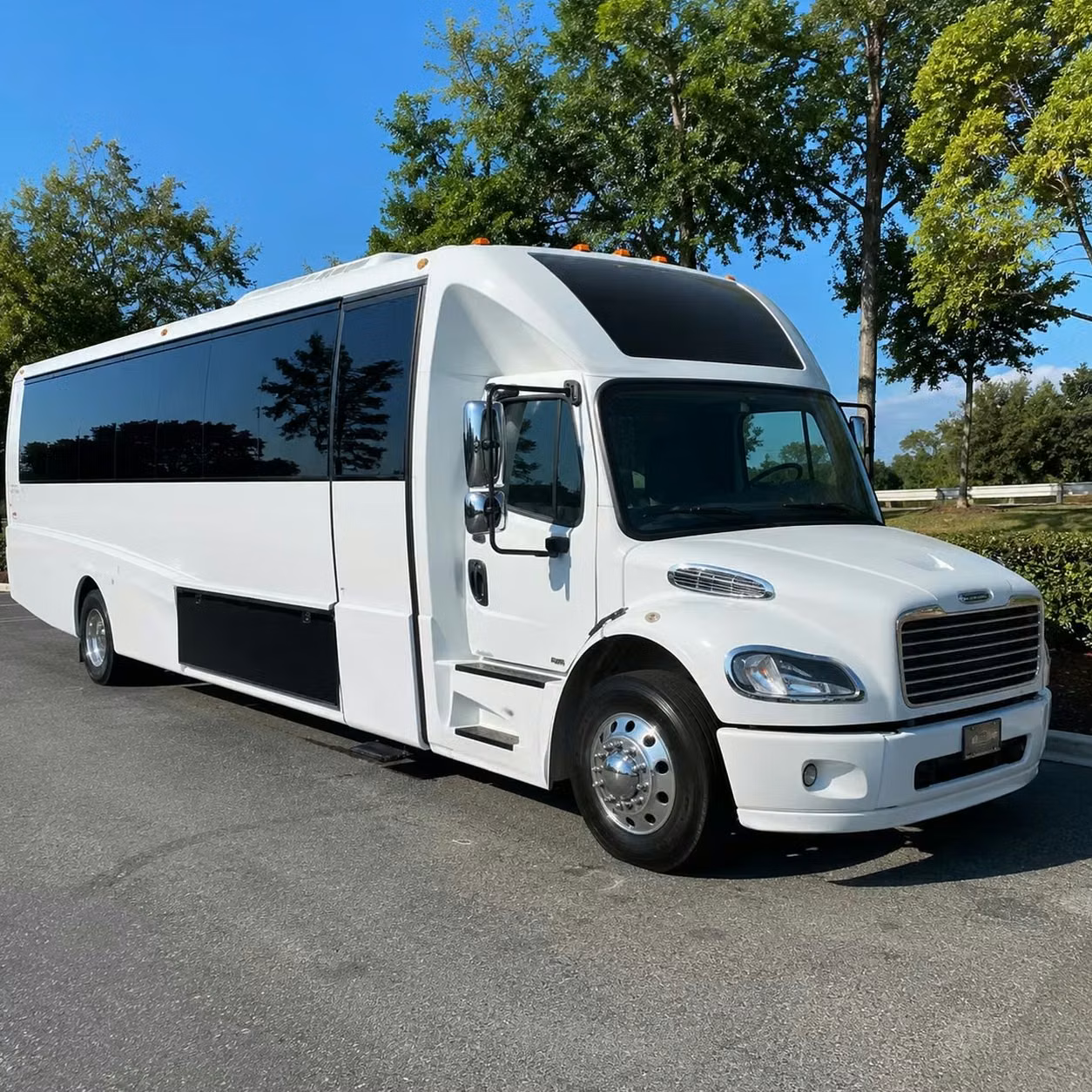 hollister party bus rental